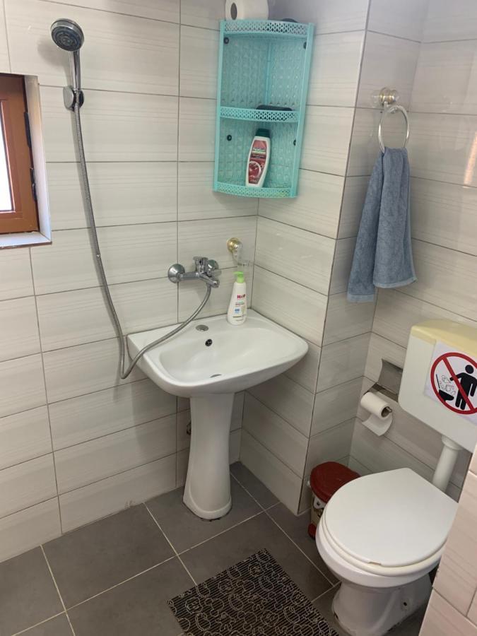 Vila Deda Lezhë Zewnętrze zdjęcie